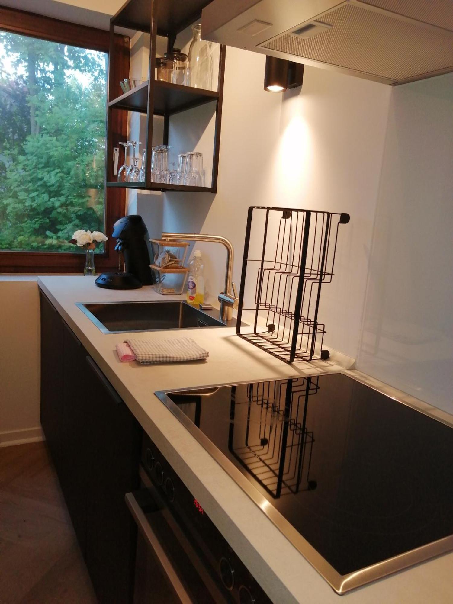 Mitten Im Gruenen - Apartment Mit Wohlfuehlcharakter In Stadtrandlage Eutin Bagian luar foto